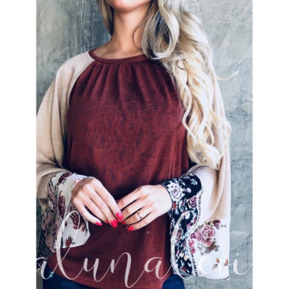FIONA Floral Print Sleeve Long Sleeve top - Picture 2 of 3